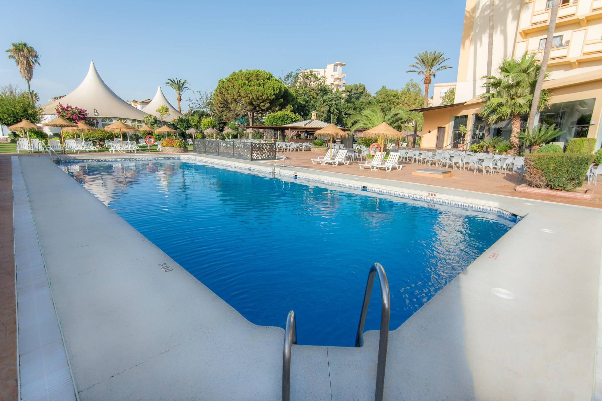 Royal Costa Hotel